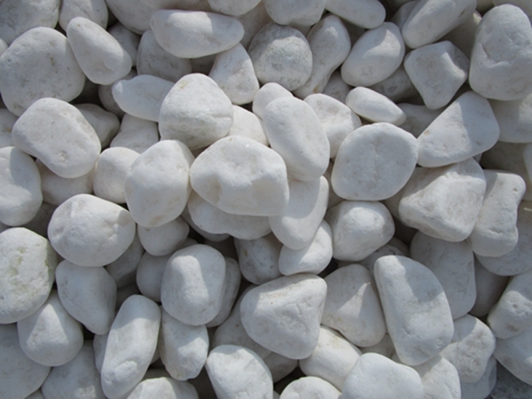 White Color River Pebble Stone Tile