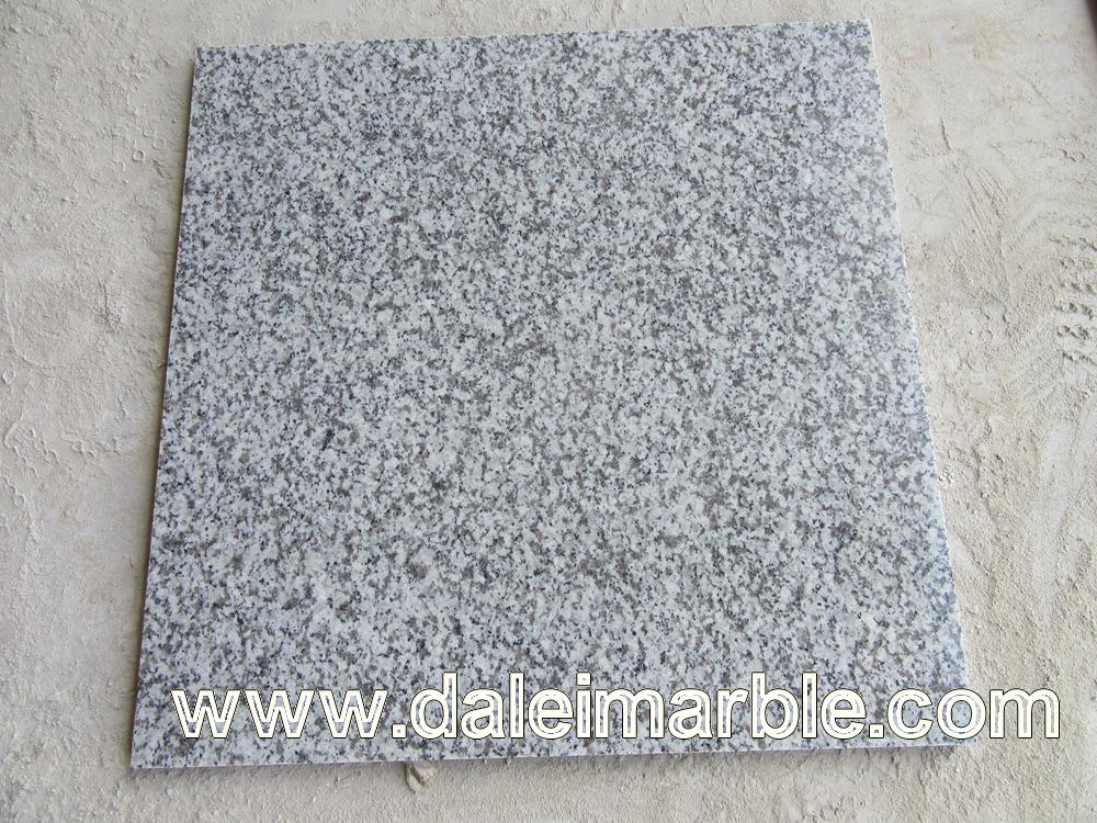 G655 White Granite Tile