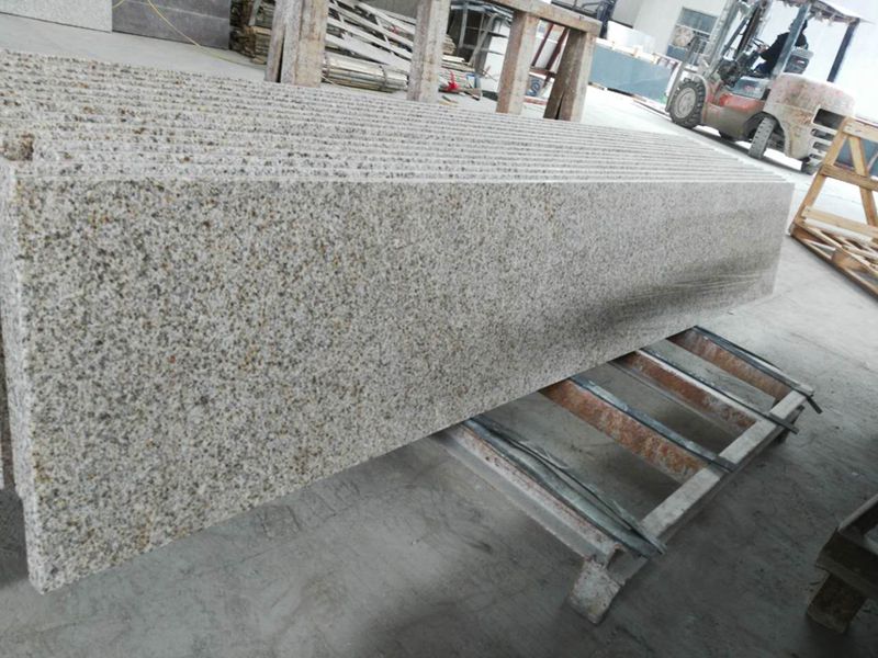 Polished G682 Yellow Granite Exterior Window Tiles Ledge