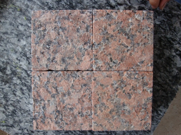 G562 Granite Natural Cobblestone Red Color