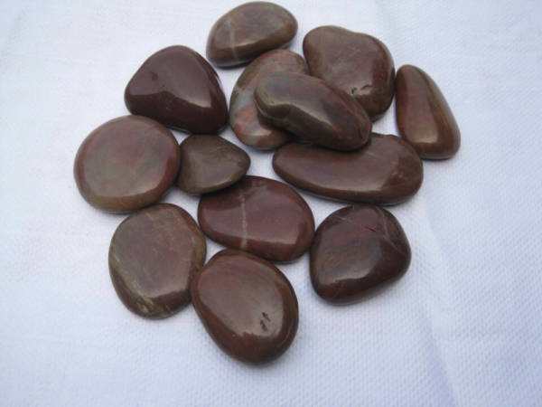 Red Color Pebbles Stone Decorative Building