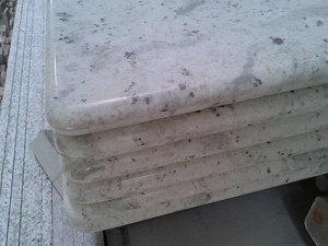 Polishing Andromeda White Granite Countertops With Backsplash