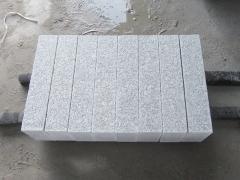 G602 Granite Garden Kerbstone