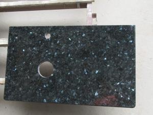 Polishing  Emerald Green Pearl Cutting Granite Countertops