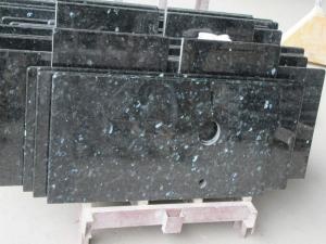 Polishing  Emerald Green Pearl Cutting Granite Countertops