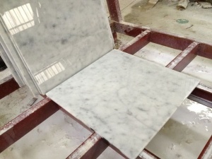 Polished White Carrara Marble Bathroom Floor Tile