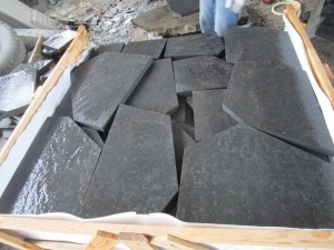 Zhangpu Black Basalt Flamed Random Crazy Stone Paving