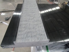 China Black Granite Customized Tombstone