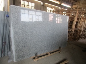 Popular Light Crystal Grey Granite G623 Polished Slab