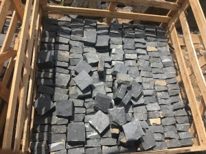 China Black Basalt Cube Stone