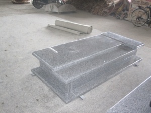 G650 Grey Granite Western Style Tombstone Monument