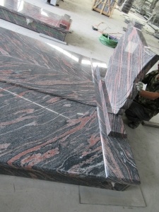 China Cheap New Aurora Cardan Red Brown Granite Poland Designs