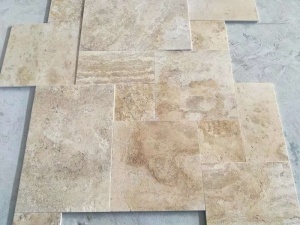 China Golden Travertine Stone Flooring