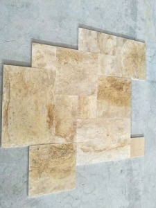 China Golden Travertine Stone Flooring