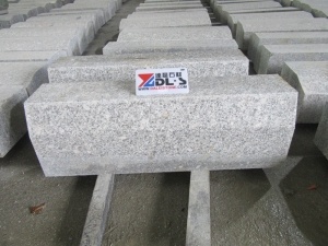 Dalian G602 Granite Kerbstone Garden Paving Curb Stone