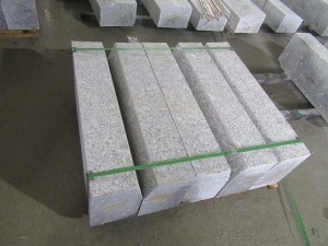 Dalian G602 Granite Kerbstone Garden Paving Curb Stone