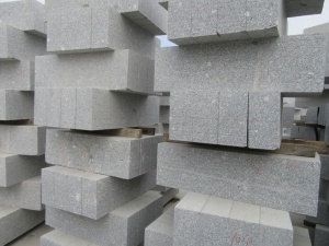 Dalian G602 Granite Kerbstone Garden Paving Curb Stone